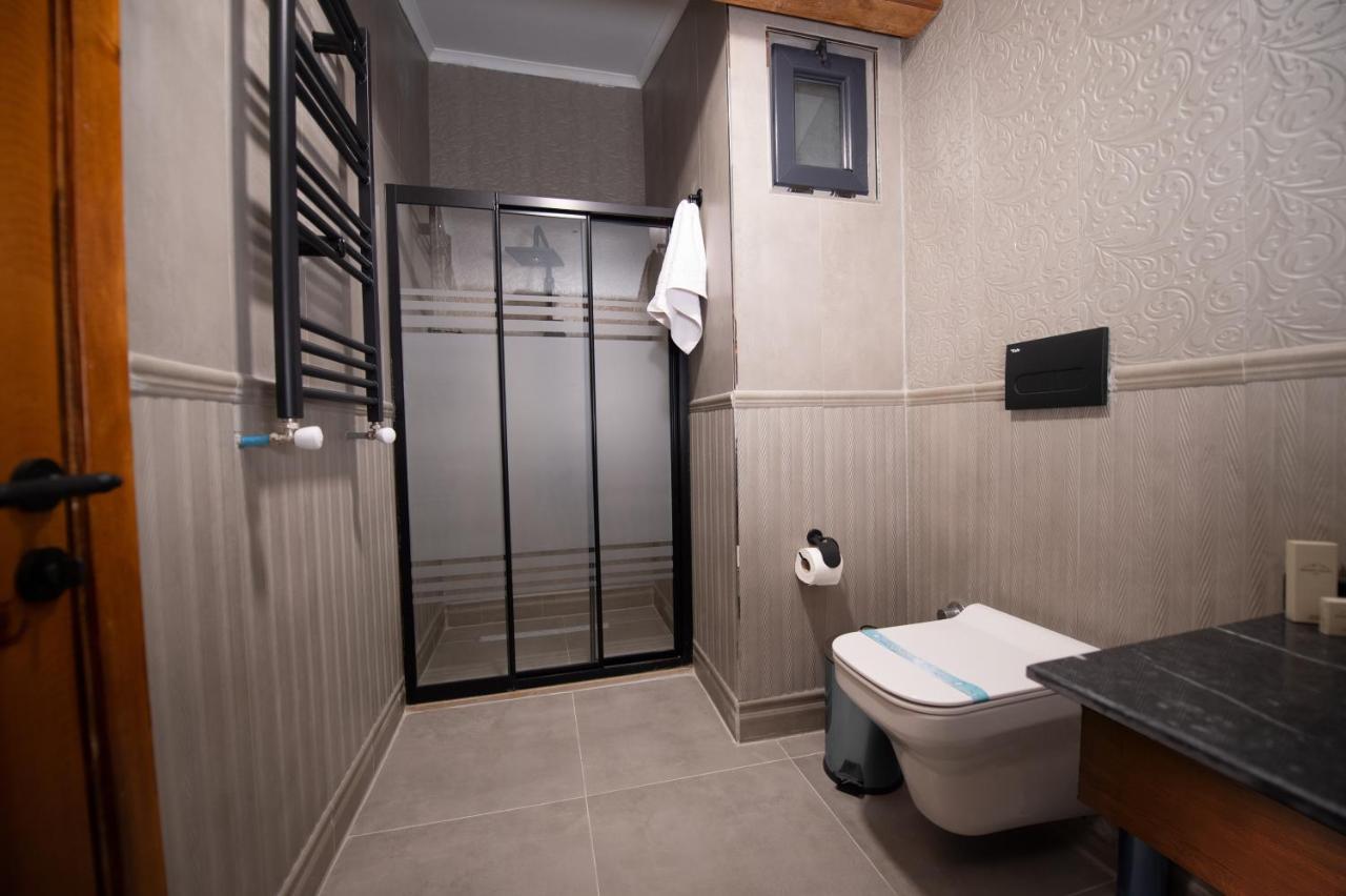 Ahiska Palas Otel Kars Exterior photo